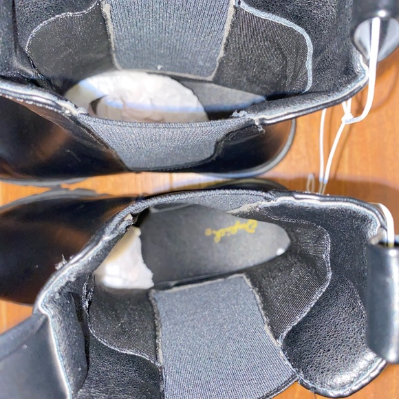 Sz. 7.5 BLACK PULL TAB COMBAT BOOT - Picture 4 of 5